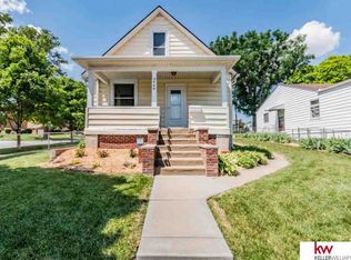 3948 Arbor St, Omaha, NE 68105