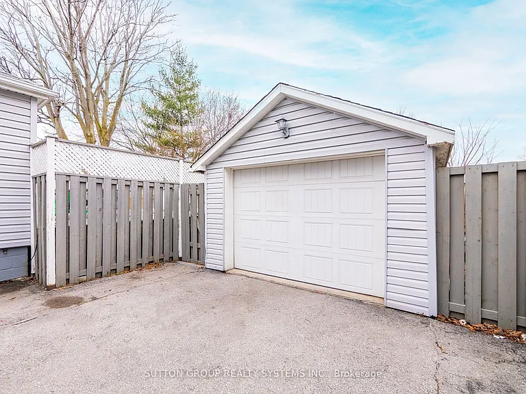 2399 Glenwood School Dr — Photo 6