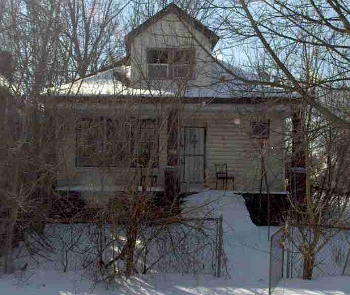5227 St Clair