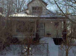 5227 Saint Clair St, Detroit, MI 48213
