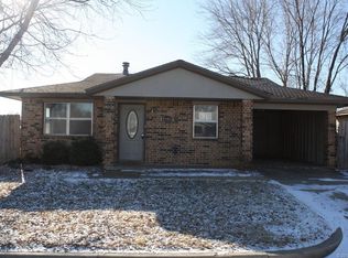 1001 9th St, Claremore, OK 74017