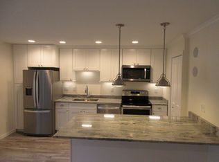 1701 Harvard St #12, Houston, TX 77008