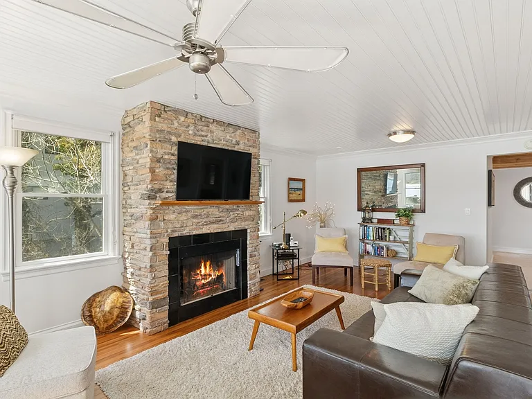 80 Towd Point Rd — Photo 10