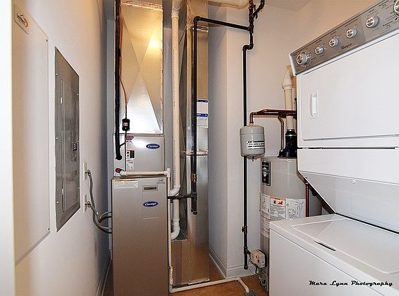 3rd image of 140 S River St Unit 404