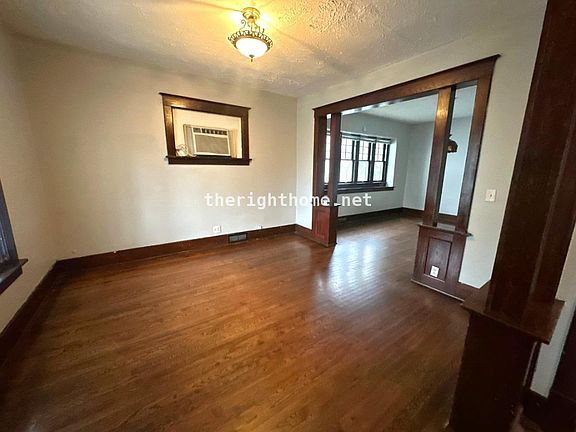 4th image of 1518 S 25th St