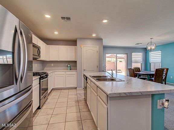 3rd image of 10834 E Painted Mesa Pl