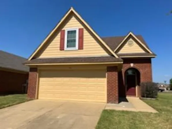 1624 Central Trails Dr, Southaven, MS 38671