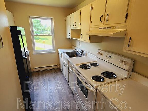 4th image of 404 Woodcliff Ave #1203