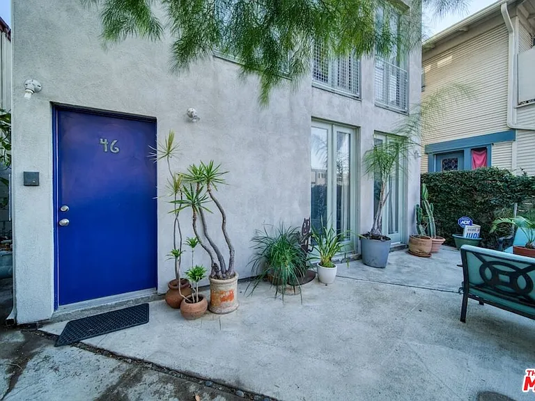 46 Rose Ave — Photo 41