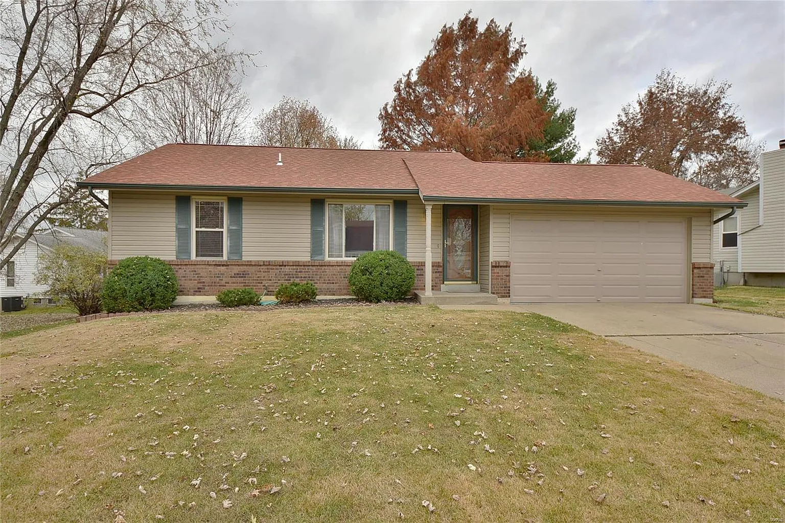 332 Kimberly Ln photo 1