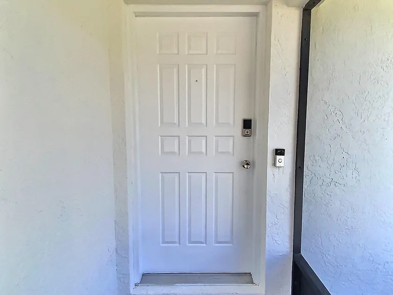 3207 Valencia Rd — Photo 3