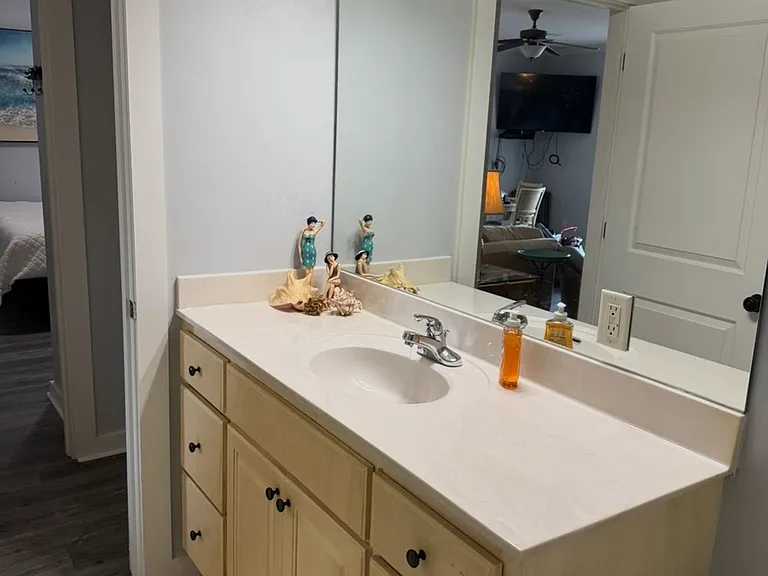 3727 Tiki Dr — Photo 9