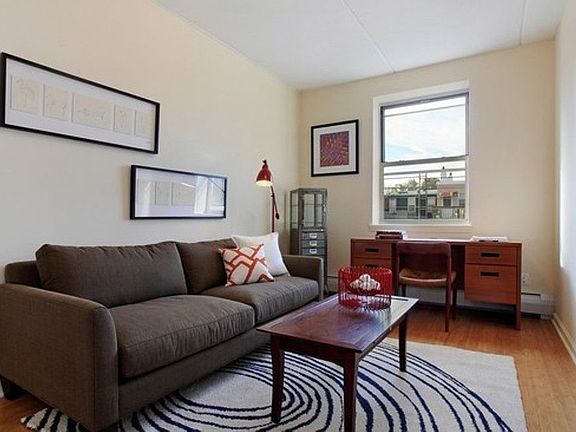 3rd image of 71 Wolcott St APT 203A