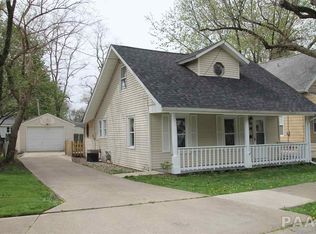 1108 E Forrest Hill Ave, Peoria, IL 61603
