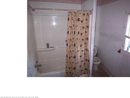 2nd image of 3 Joslyn St