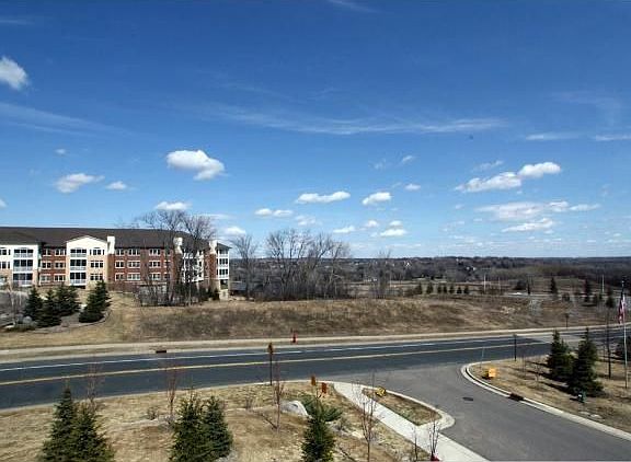 2nd image of 576 Stonewood Way