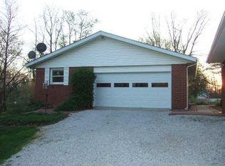 5009 S Cove Ln, Crawfordsville, IN