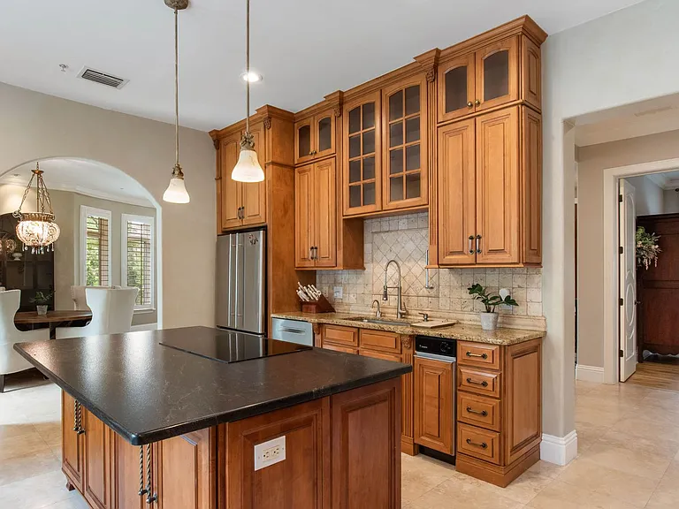 248 Maison Ct — Photo 39
