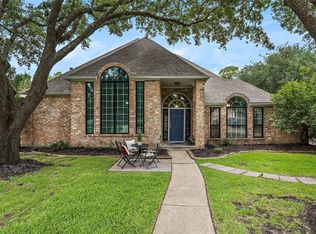 18119 Fernbluff Dr, Spring, TX 77379