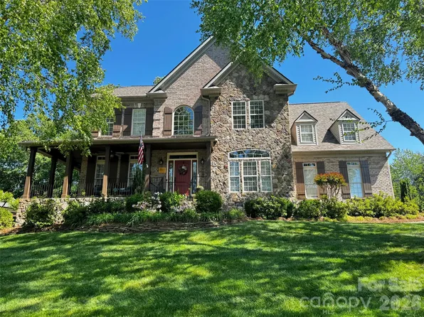 7835 Sand Trap Ln, Stanley, NC 28164