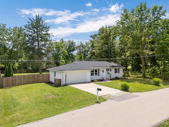3rd image of 2355 Hibiscus Dr