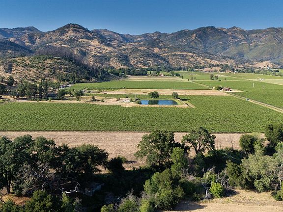 2nd image of 4427 Silverado Trail
