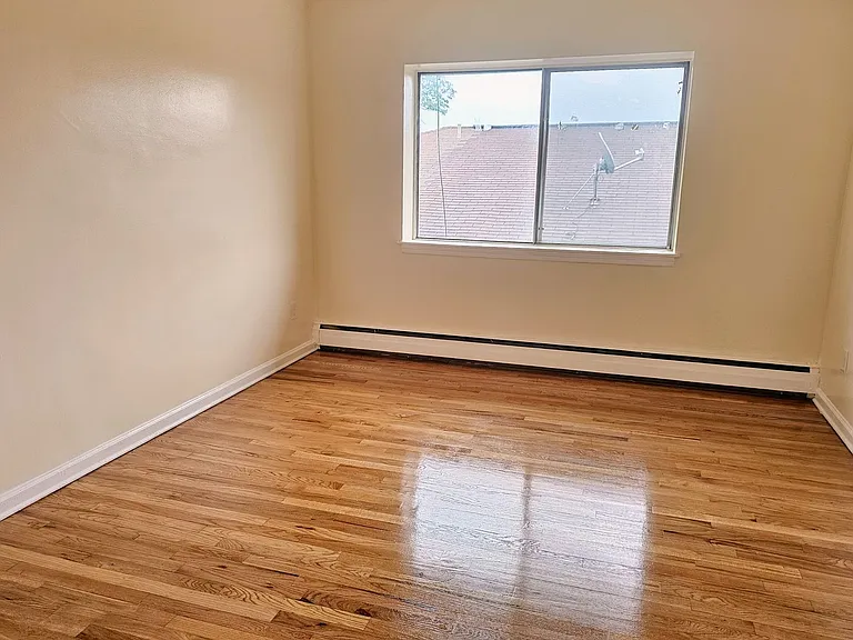 100 Mill Rd — Photo 5