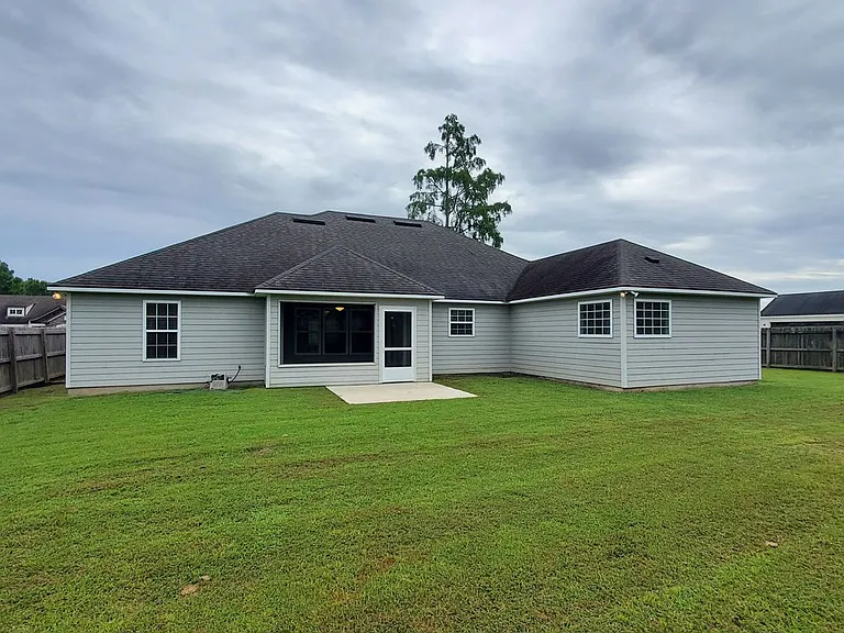 518 Barnside Ln — Photo 22