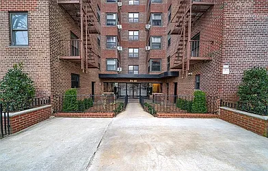 91-10 32nd Avenue, #E102