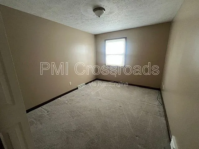 6752 Bristlewood Dr — Photo 9