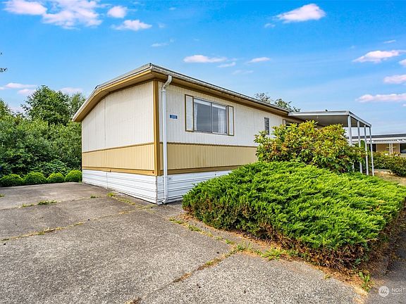 5th image of 3223 S 184th Street