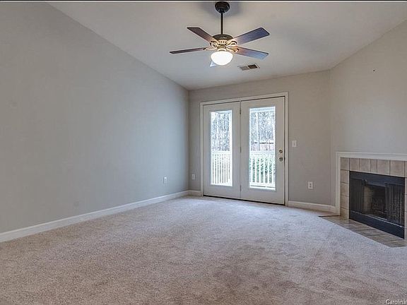 4th image of 9974 Hyde Glen Ct
