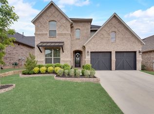 1809 Briscoe Dr, Argyle, TX 76226