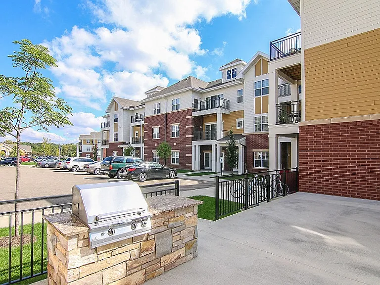 The Revere at Smith's Crossing — Photo 9