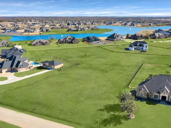 2425 Wincrest Dr, Rockwall, TX 75032