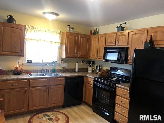 4th image of 1307 Willow Glen Dr