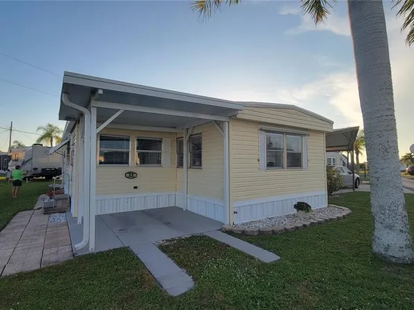60 5th St, Punta Gorda, FL 33982