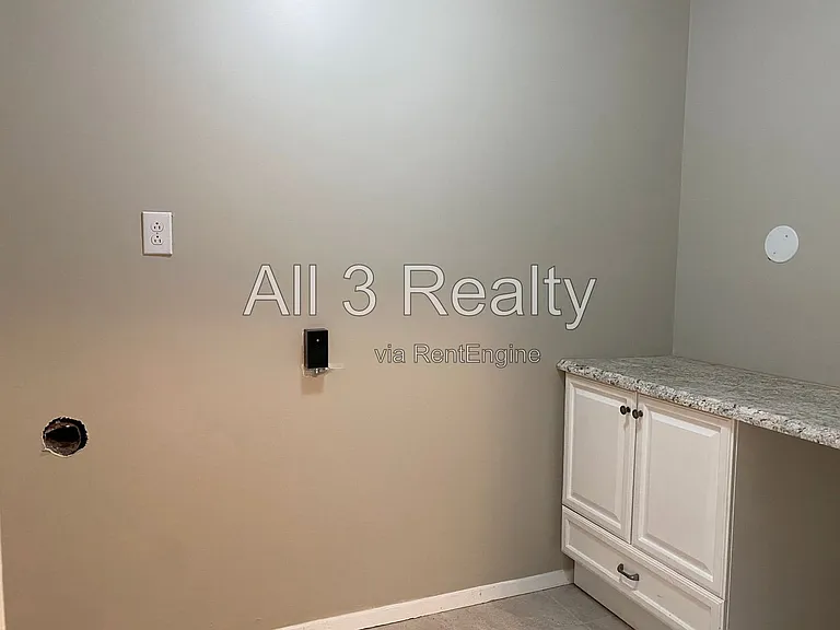 1717 Robison Hill Rd — Photo 11