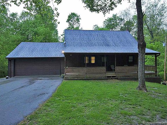 5th image of 636 Cane Creek Ln