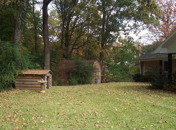 3rd image of 317 Glenwood Dr