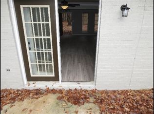 7601 Sarnes Rd, Mabelvale, AR 72103