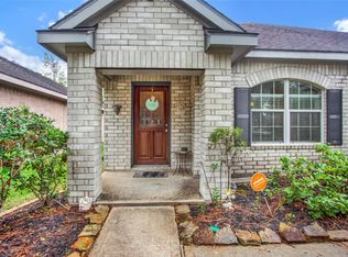 5611 Savannah Woods Ln, Rosharon, TX 77583