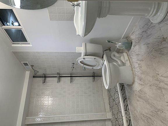 4th image of 2038 Shawbury Ct W #5