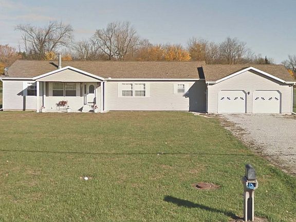 2nd image of 2063 Lake St
