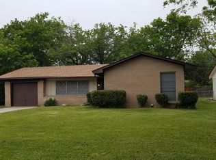 2705 Driftwood Dr, Mesquite, TX 75150