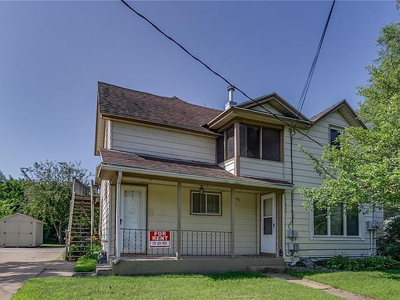 2nd image of 306 18th Ave E