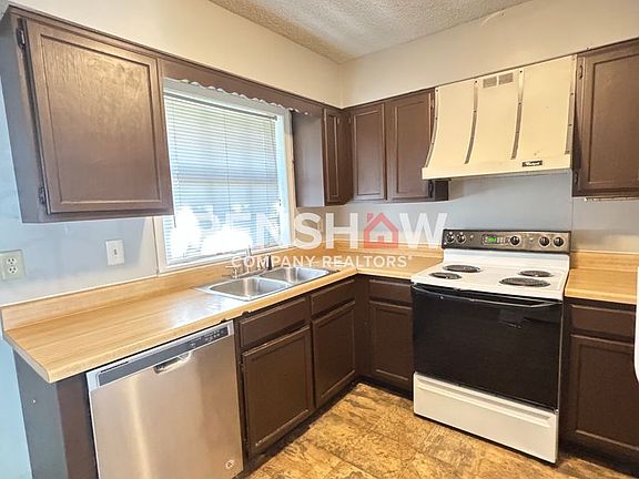 5th image of 6987 Amberly Way Dr