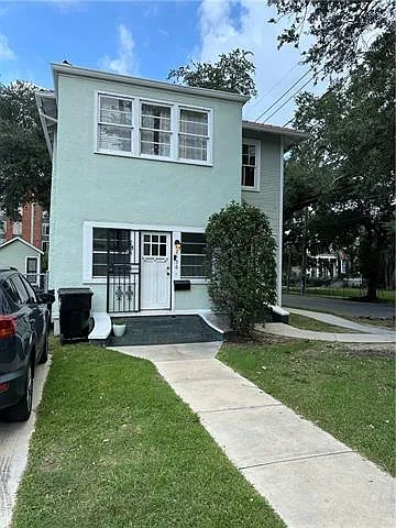 2436 Calhoun St