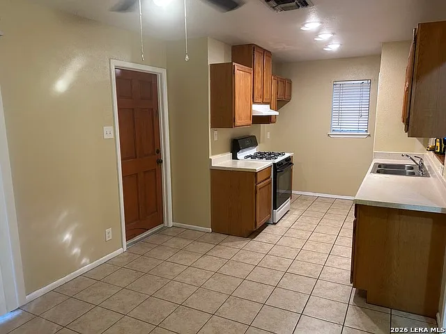 11009 Valley Star Dr — Photo 9