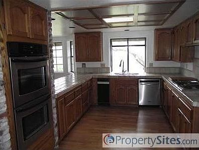 5th image of 9113 Oakhollow Ct